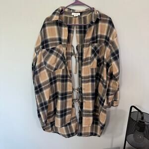 L.I.F.E. Plaid Tie Back Button Down Top Women's Size Large Roll Tab Sleeves